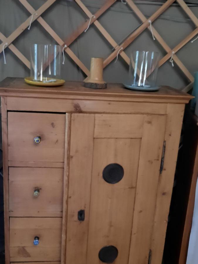 La Yourte Au Fonds Du Jardin Xhoris Buitenkant foto